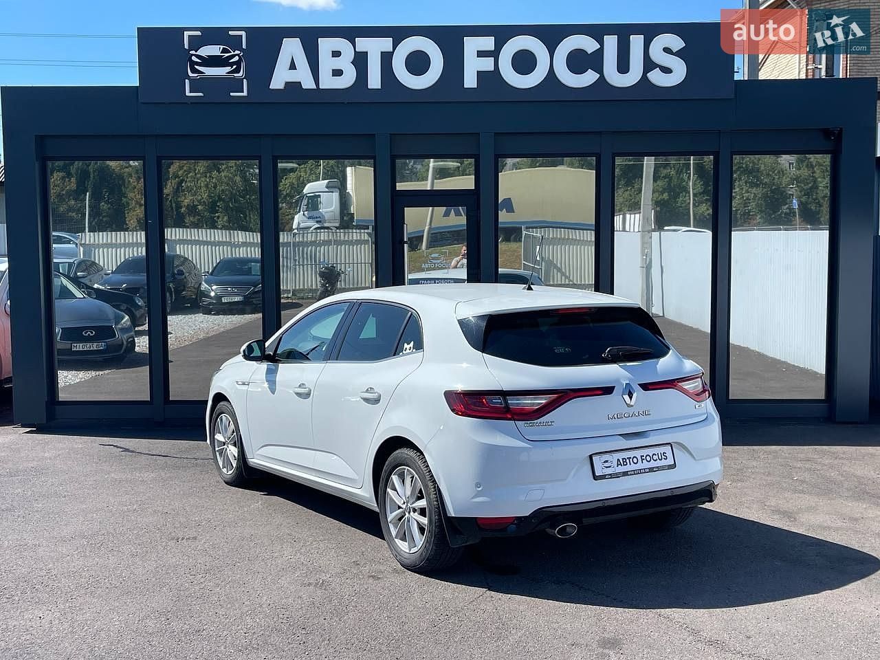 Renault Megane 2017 VIN VF1RFB00X58651077 фото оголошення 8 з 24