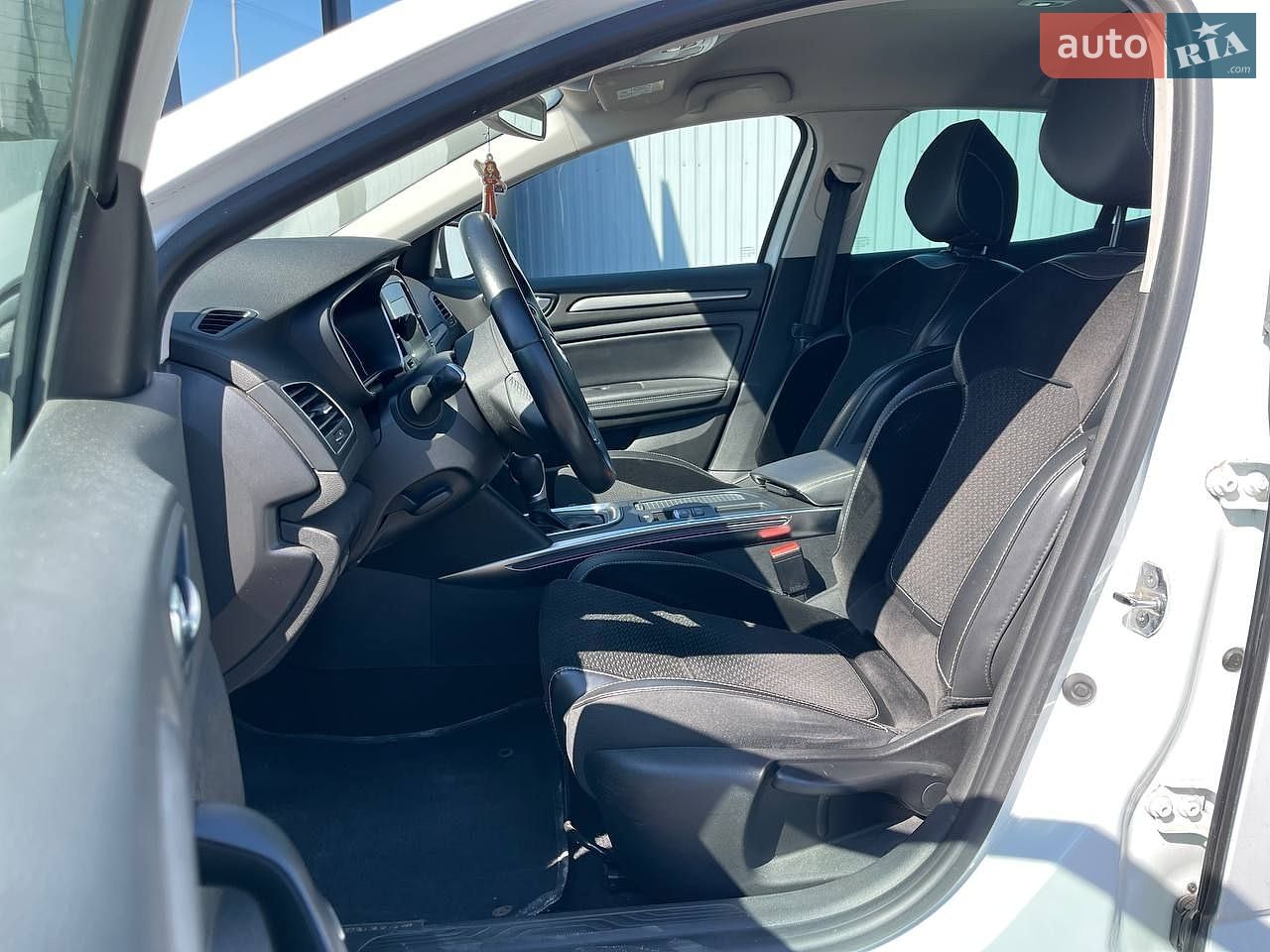 Renault Megane 2017 VIN VF1RFB00X58651077 фото оголошення 9 з 24