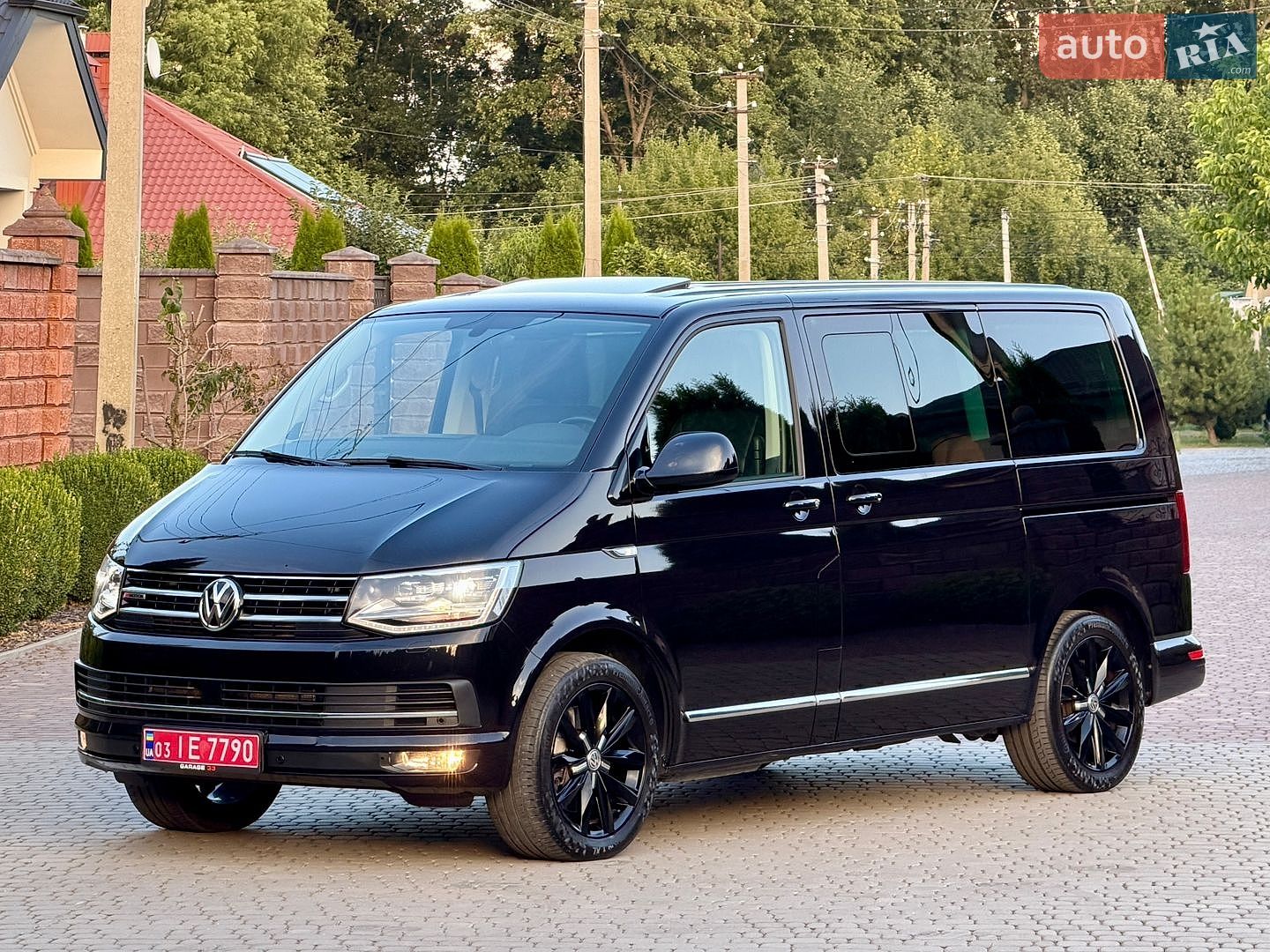 Volkswagen Multivan 2018 VIN WV2ZZZ7HZJH130830 фото оголошення 35 з 130