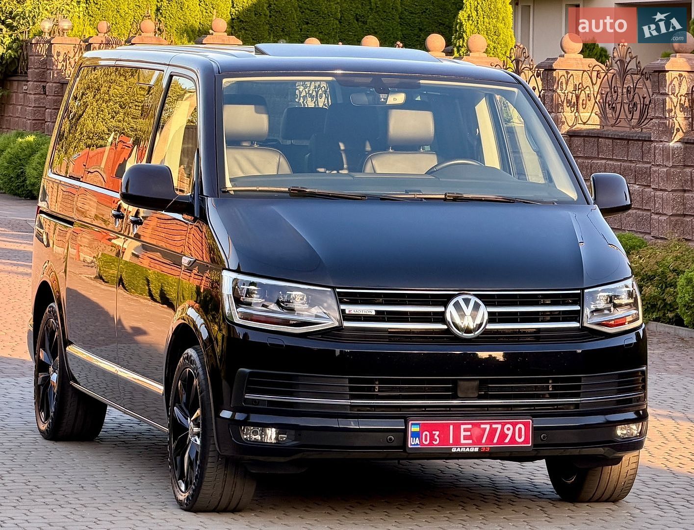 Volkswagen Multivan 2018 VIN WV2ZZZ7HZJH130830 фото оголошення 10 з 130