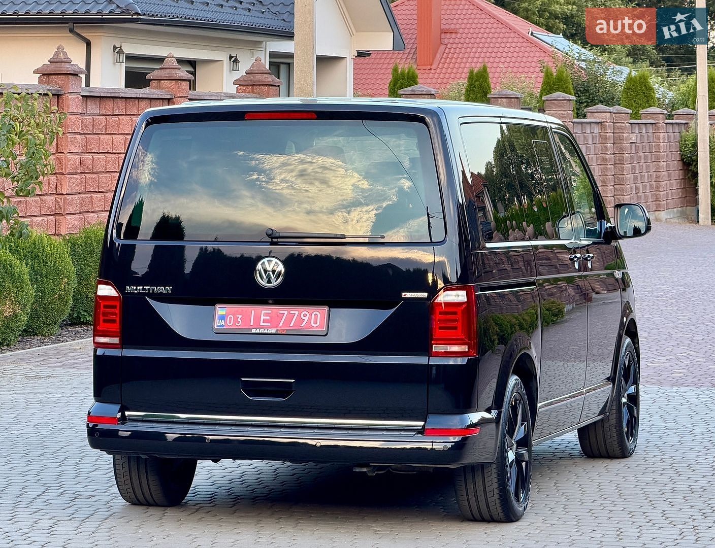 Volkswagen Multivan 2018 VIN WV2ZZZ7HZJH130830 фото оголошення 23 з 130