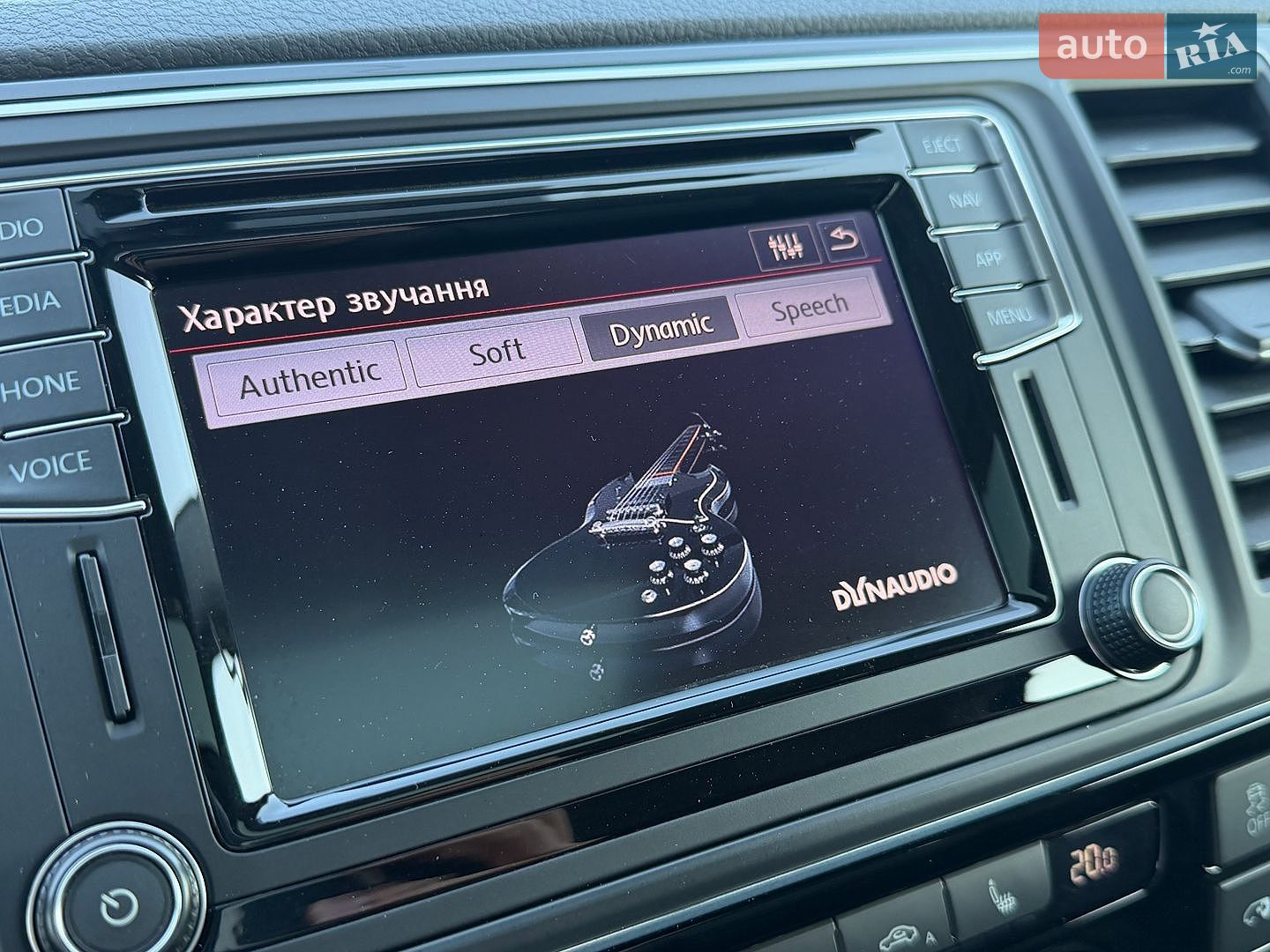 Volkswagen Multivan 2018 VIN WV2ZZZ7HZJH130830 фото оголошення 41 з 130