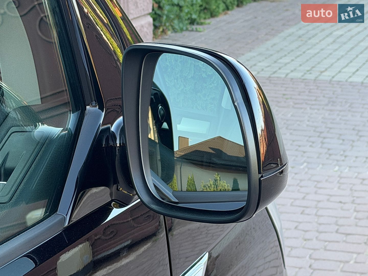 Volkswagen Multivan 2018 VIN WV2ZZZ7HZJH130830 фото оголошення 56 з 130