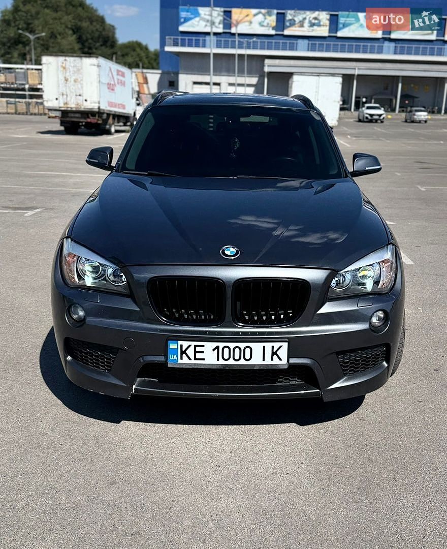 BMW X1 2015 VIN WBAVL1C53FVY36937 фото оголошення 3 з 9