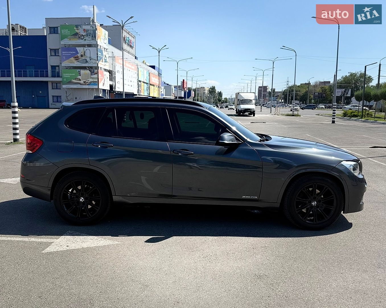 BMW X1 2015 VIN WBAVL1C53FVY36937 фото оголошення 5 з 9