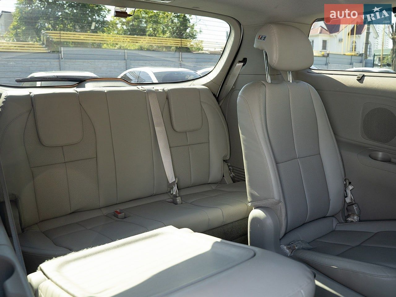 Kia Carnival 2014 VIN KNAME81ABFS039329 фото оголошення 31 з 45