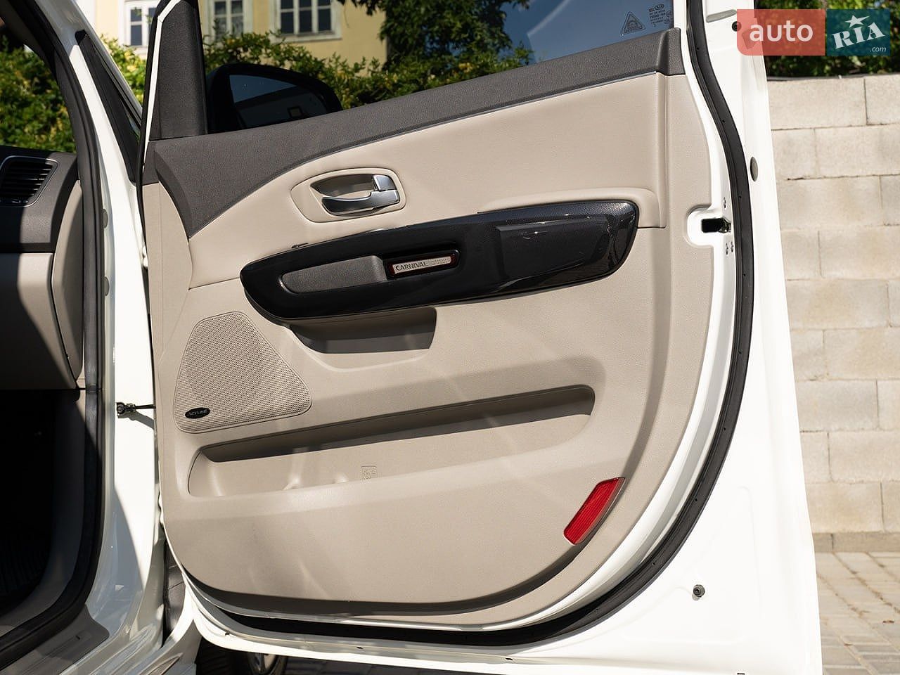 Kia Carnival 2014 VIN KNAME81ABFS039329 фото оголошення 40 з 45