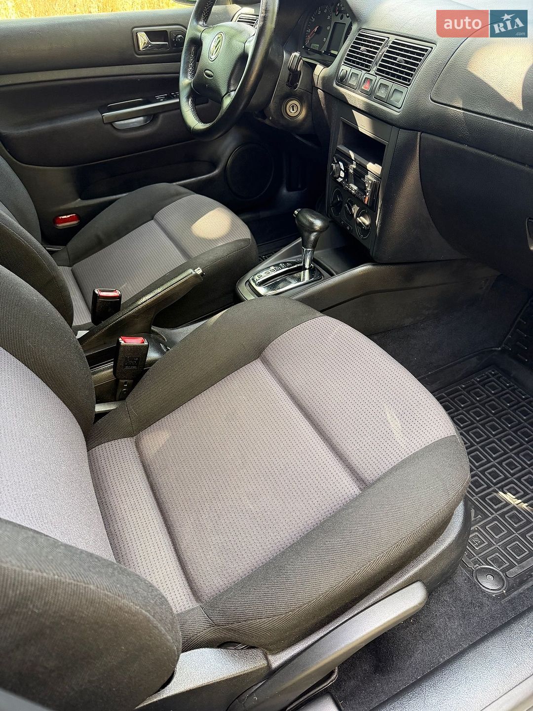 Volkswagen Golf 2000 VIN WVWZZZ1JZ1W073592 фото оголошення 35 з 46
