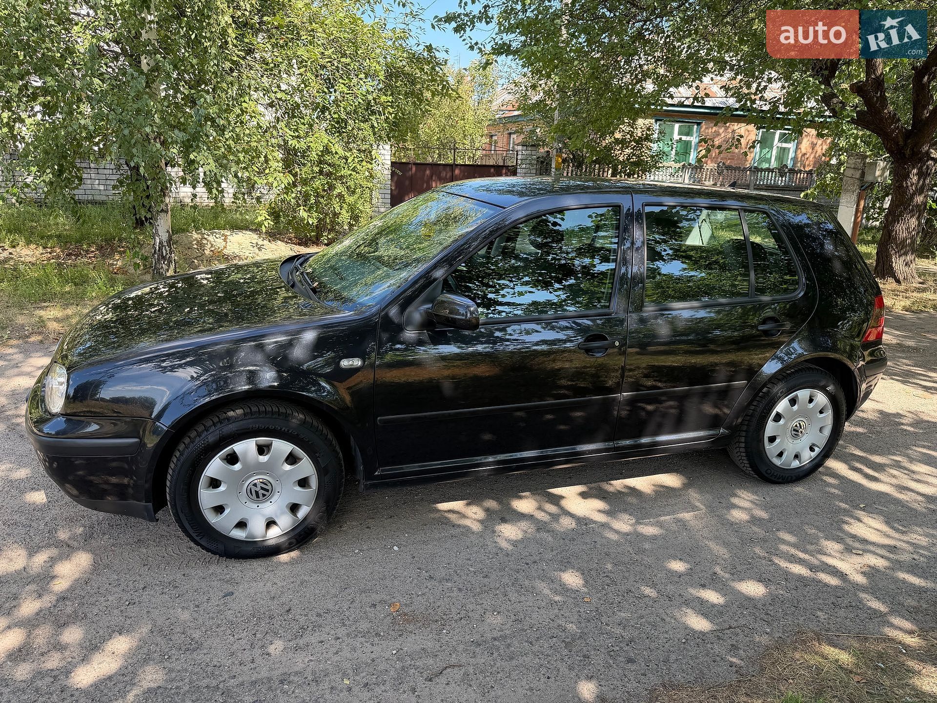 Volkswagen Golf 2000 VIN WVWZZZ1JZ1W073592 фото оголошення 3 з 46