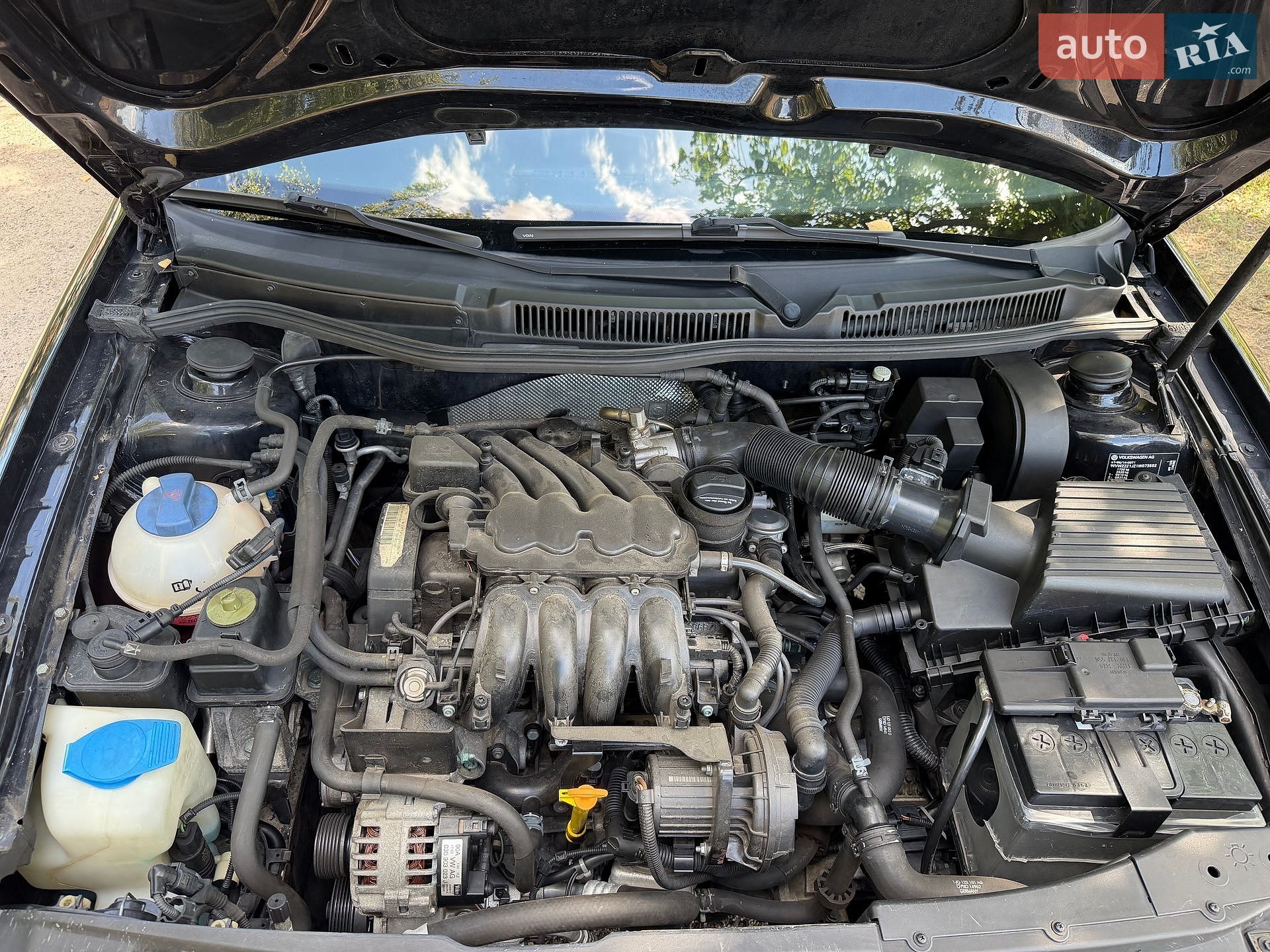Volkswagen Golf 2000 VIN WVWZZZ1JZ1W073592 фото оголошення 46 з 46