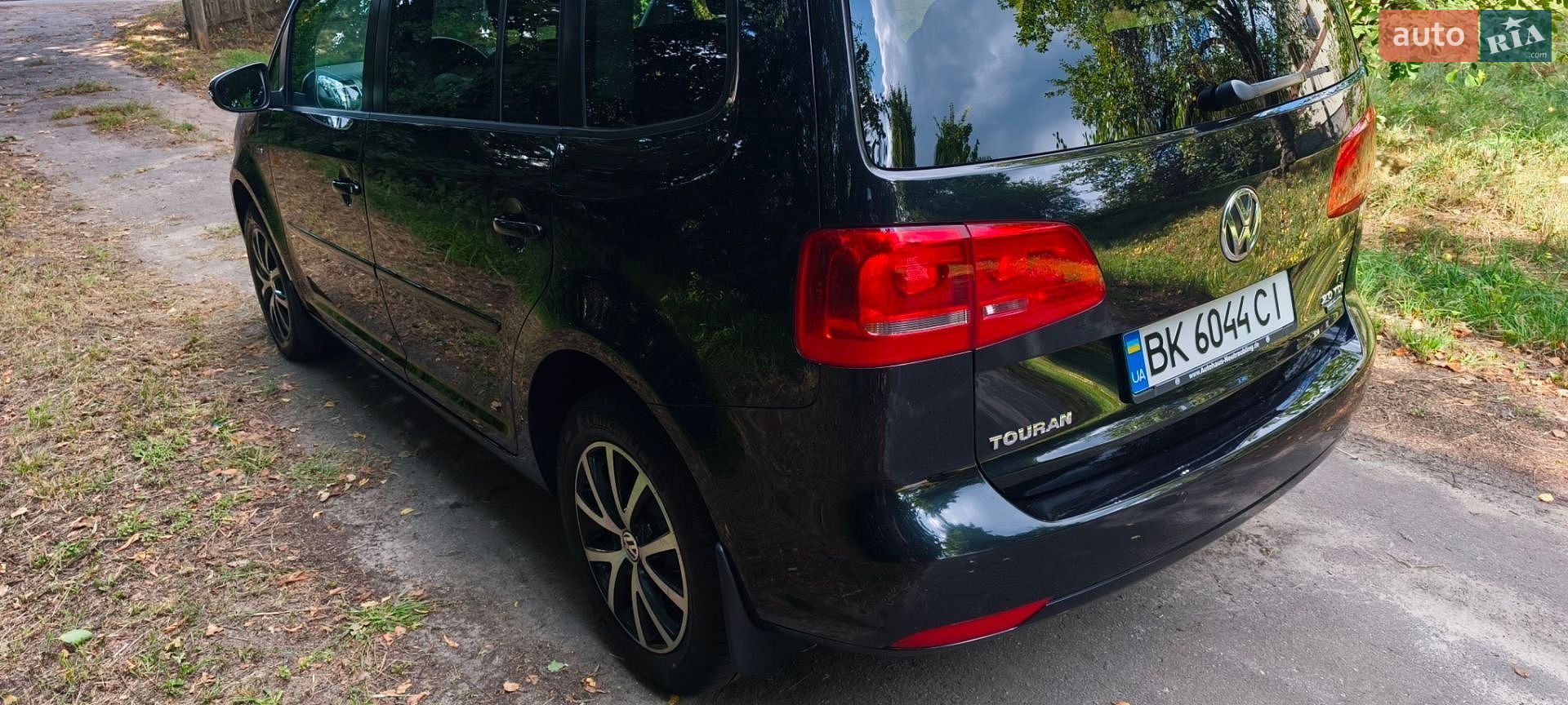 Volkswagen Touran 2013 VIN WVGZZZ1TZEW023717 фото оголошення 4 з 18