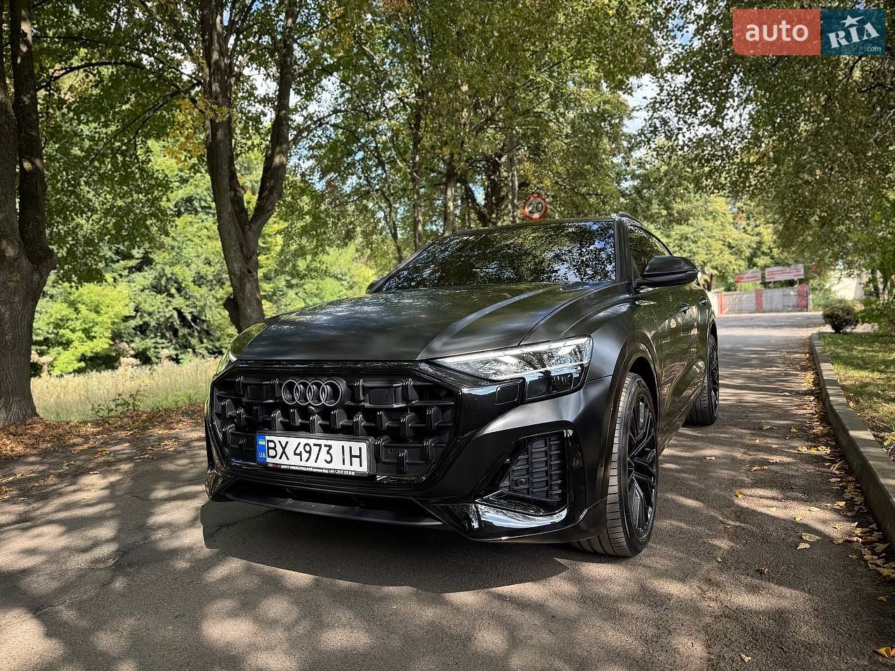 Audi Q8 2024 VIN WAUZZZF15SD002594 фото оголошення 2 з 54
