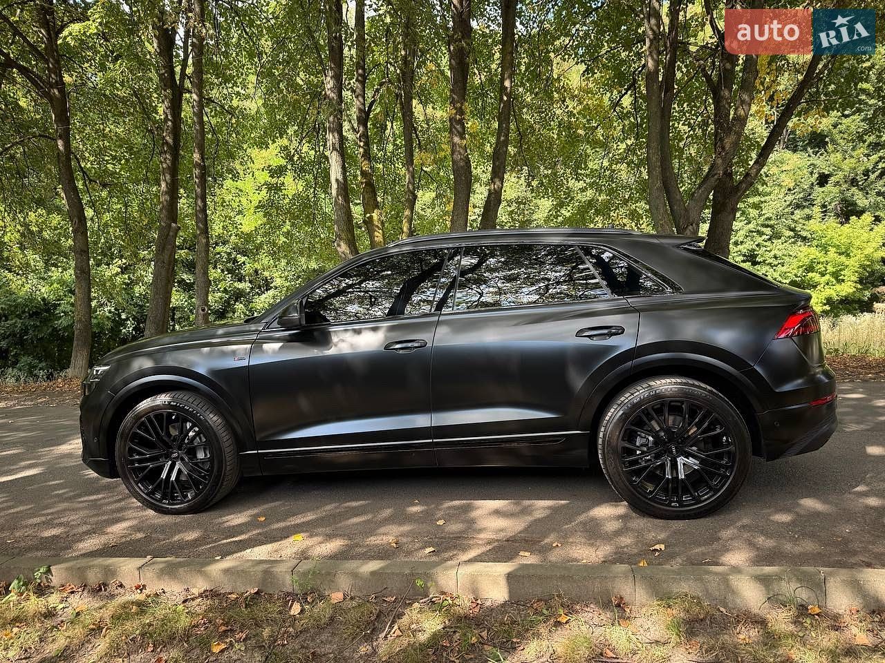 Audi Q8 2024 VIN WAUZZZF15SD002594 фото оголошення 10 з 54