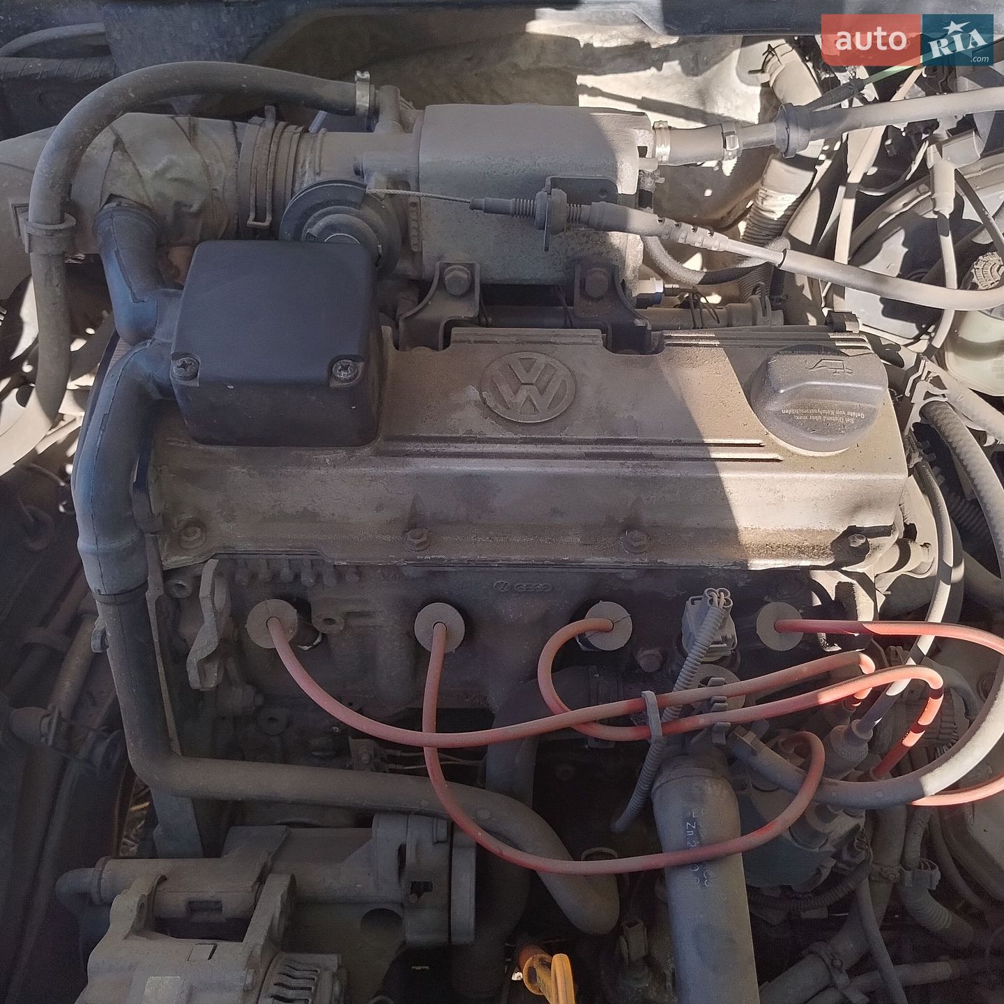 Volkswagen Vento 1998 VIN WVWZZZ1HZWW040152 фото оголошення 2 з 4