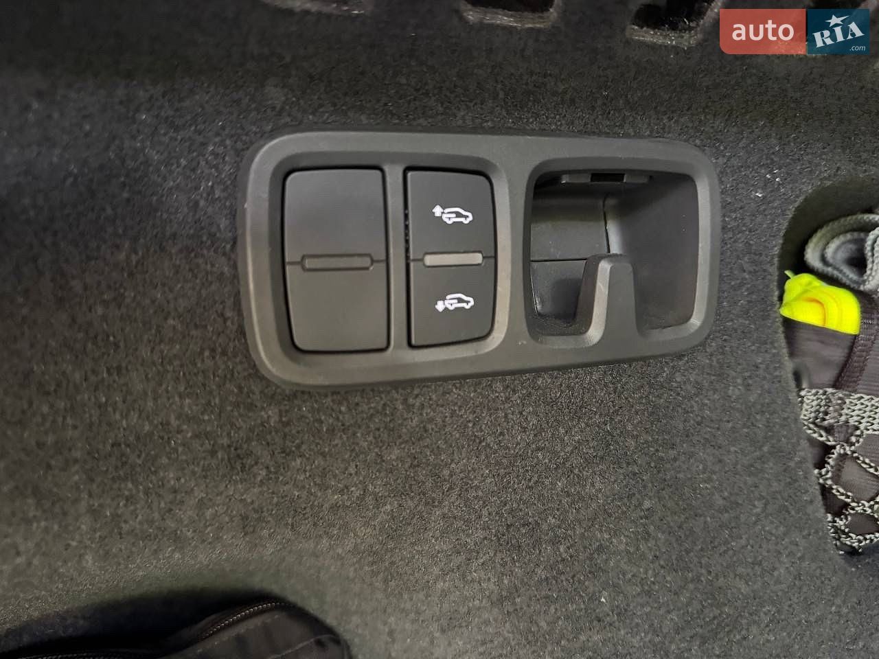 Audi Q8 2024 VIN WAUZZZF15SD002594 фото оголошення 53 з 54