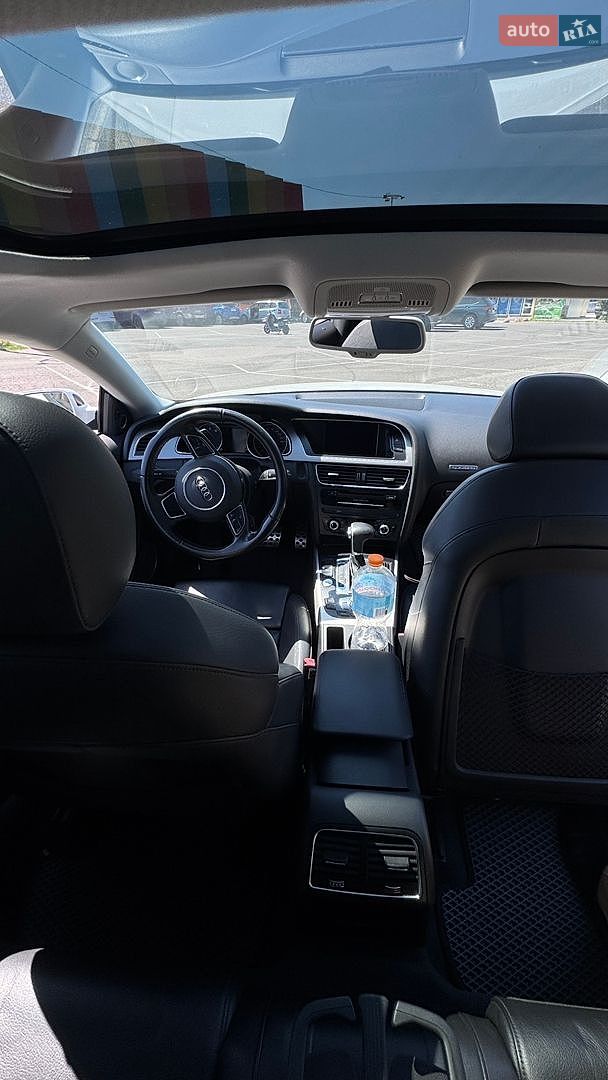 Audi A5 2012 VIN WAUVFAFR5DA001531 фото оголошення 9 з 20