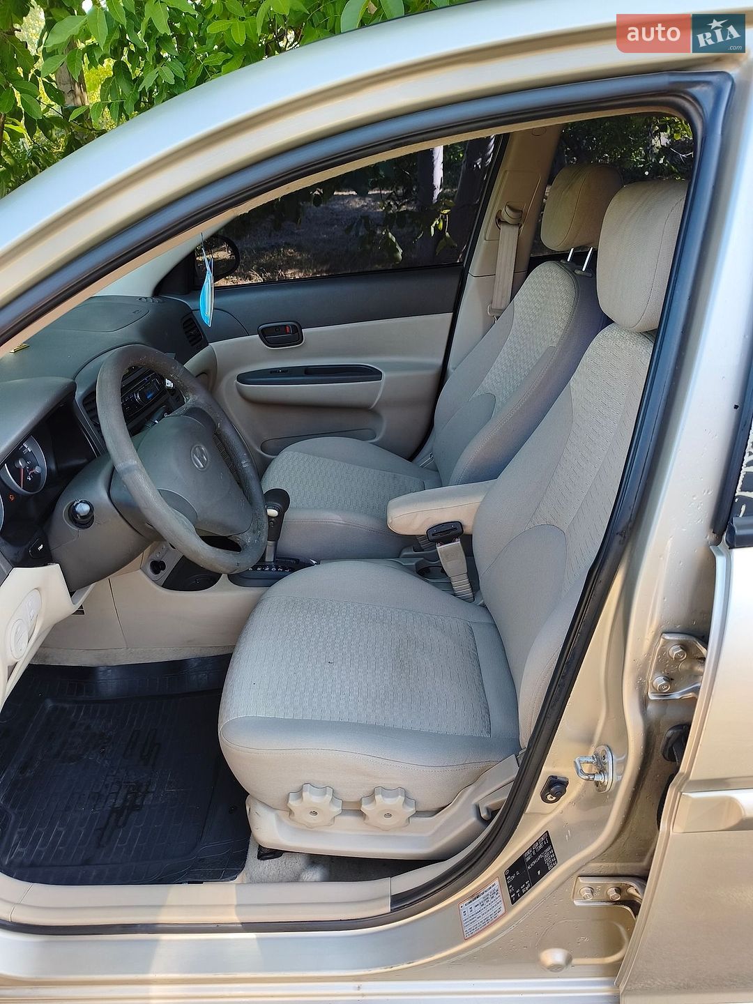 Hyundai Accent 2008 VIN Y6LCM41AP8L208102 фото оголошення 10 з 11