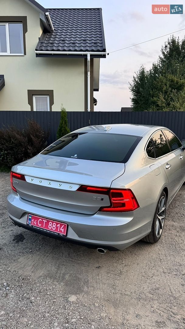 Volvo S90 2016 VIN YV1PS68BCH1006597 фото оголошення 11 з 33
