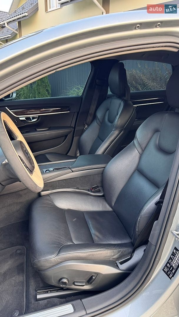 Volvo S90 2016 VIN YV1PS68BCH1006597 фото оголошення 15 з 33