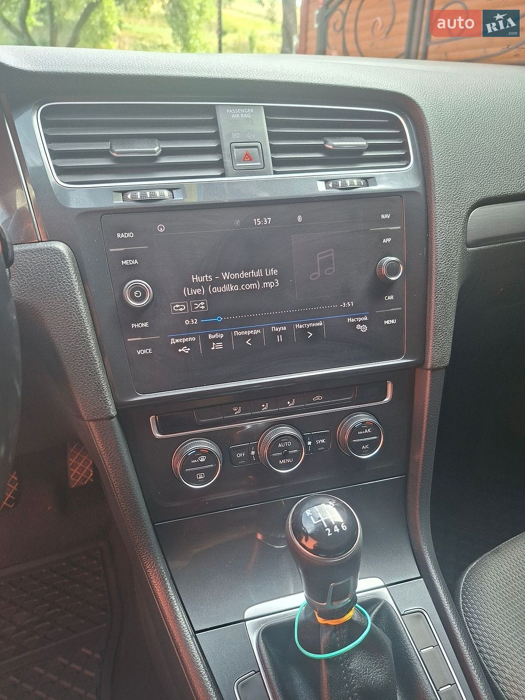 Volkswagen Golf 2017 VIN WVWZZZAUZJP525725 фото оголошення 8 з 10