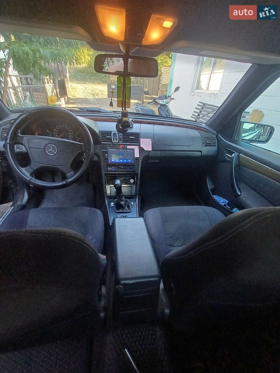 Mercedes-Benz C-Class 1999 VIN WDB2020181A832083 фото оголошення 2 з 6