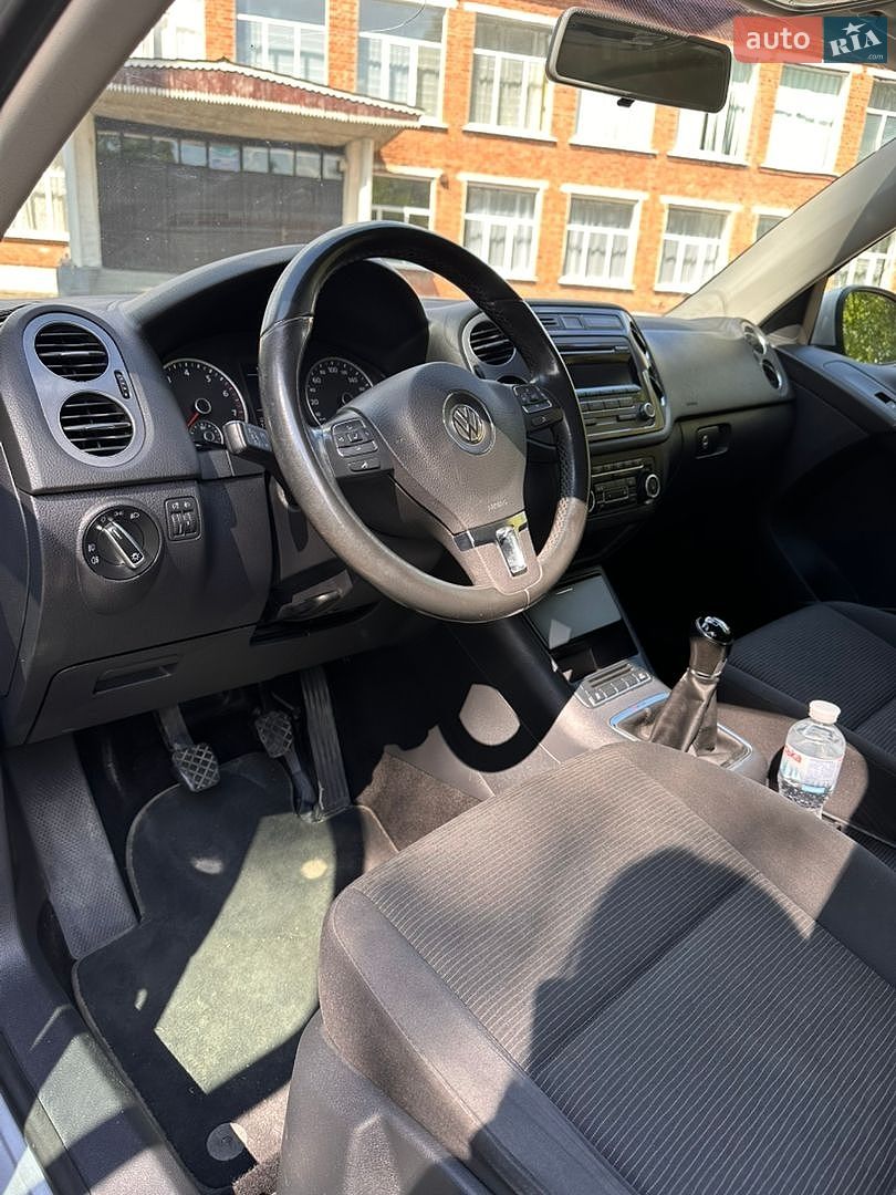 Volkswagen Tiguan 2011 VIN WVGZZZ5NZCW025882 фото оголошення 20 з 31