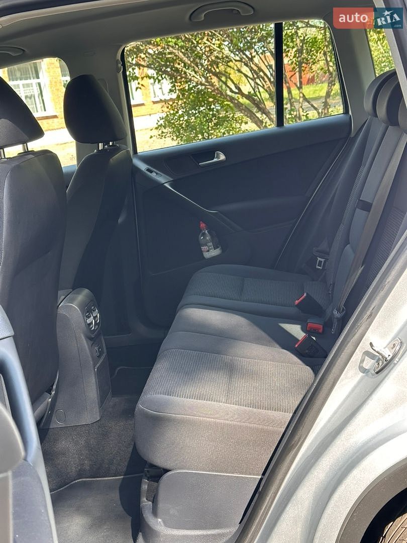 Volkswagen Tiguan 2011 VIN WVGZZZ5NZCW025882 фото оголошення 26 з 31