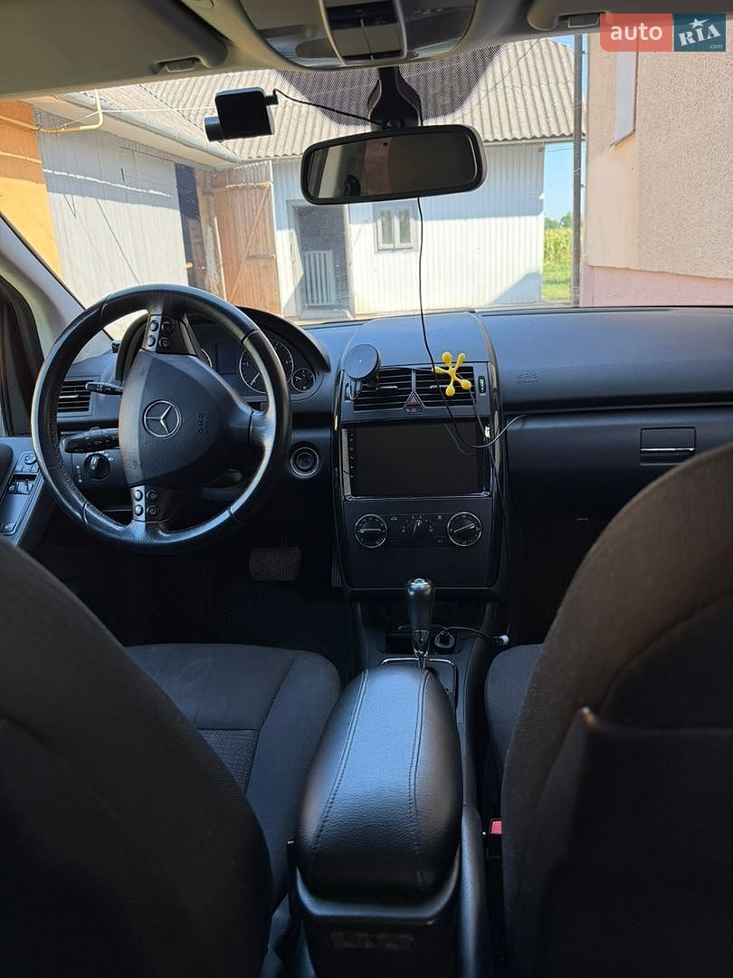 Mercedes-Benz A-Class 2010 VIN WDD1690071J843253 фото оголошення 7 з 12