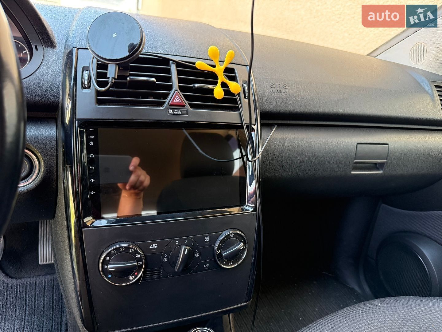 Mercedes-Benz A-Class 2010 VIN WDD1690071J843253 фото оголошення 6 з 12