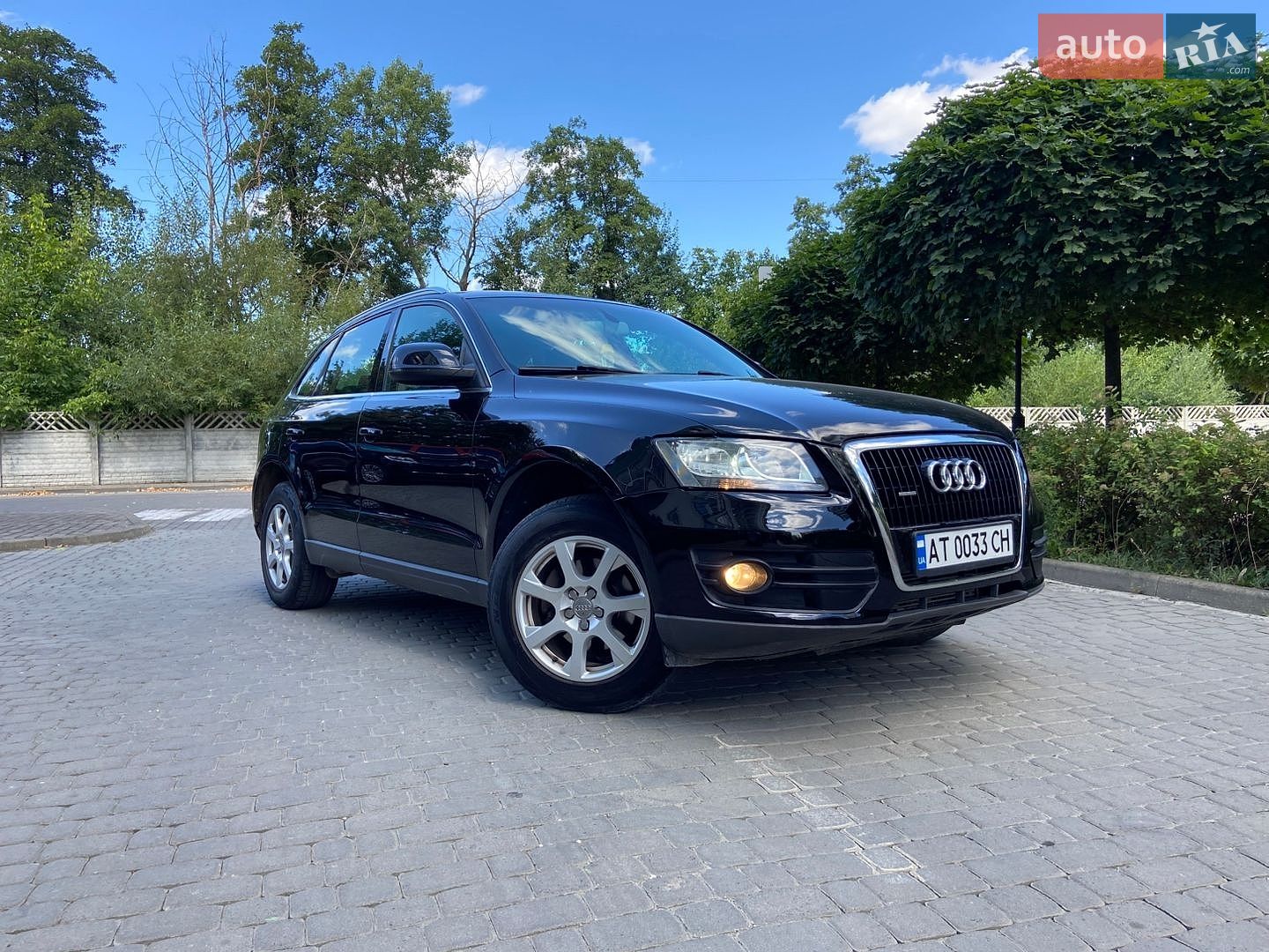 Audi Q5 2009 VIN WAUZZZ8R79A033537 фото оголошення 2 з 16