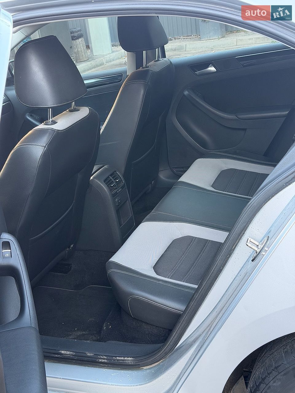 Volkswagen Jetta 2016 VIN WVWZZZ16ZGM016078 фото оголошення 10 з 12