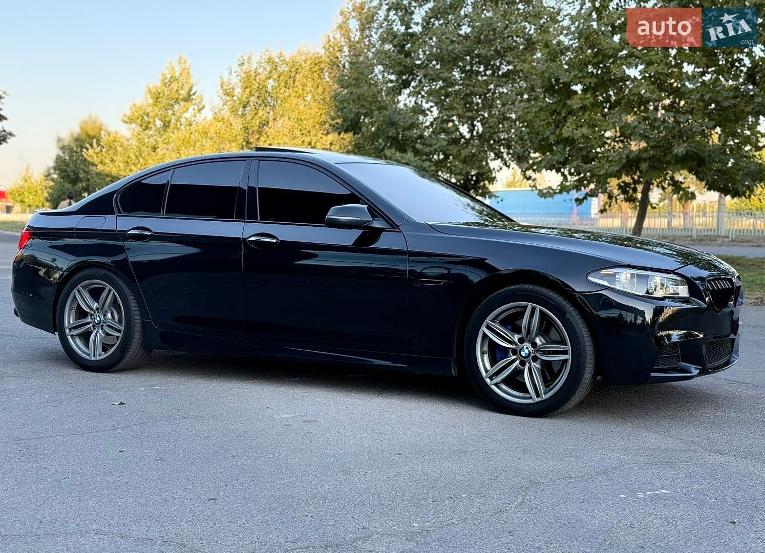 BMW 5 Series 2013 VIN WBA5B3C50ED533973 фото оголошення 17 з 49