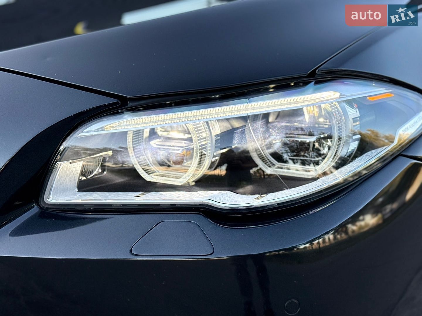 BMW 5 Series 2013 VIN WBA5B3C50ED533973 фото оголошення 36 з 49