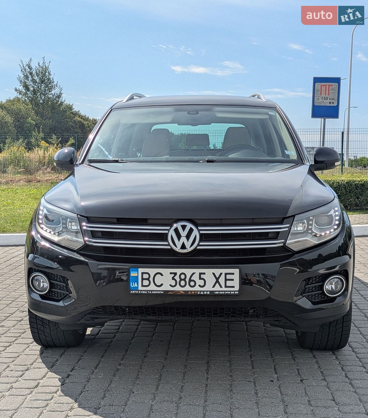 Volkswagen Tiguan 2015 VIN WVGAV7AX0GW543572 фото оголошення 3 з 31
