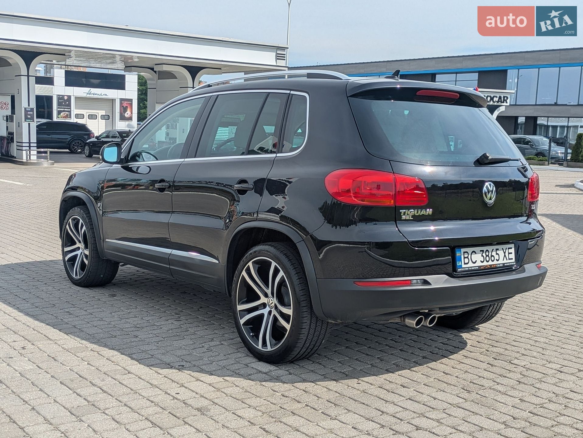 Volkswagen Tiguan 2015 VIN WVGAV7AX0GW543572 фото оголошення 8 з 31
