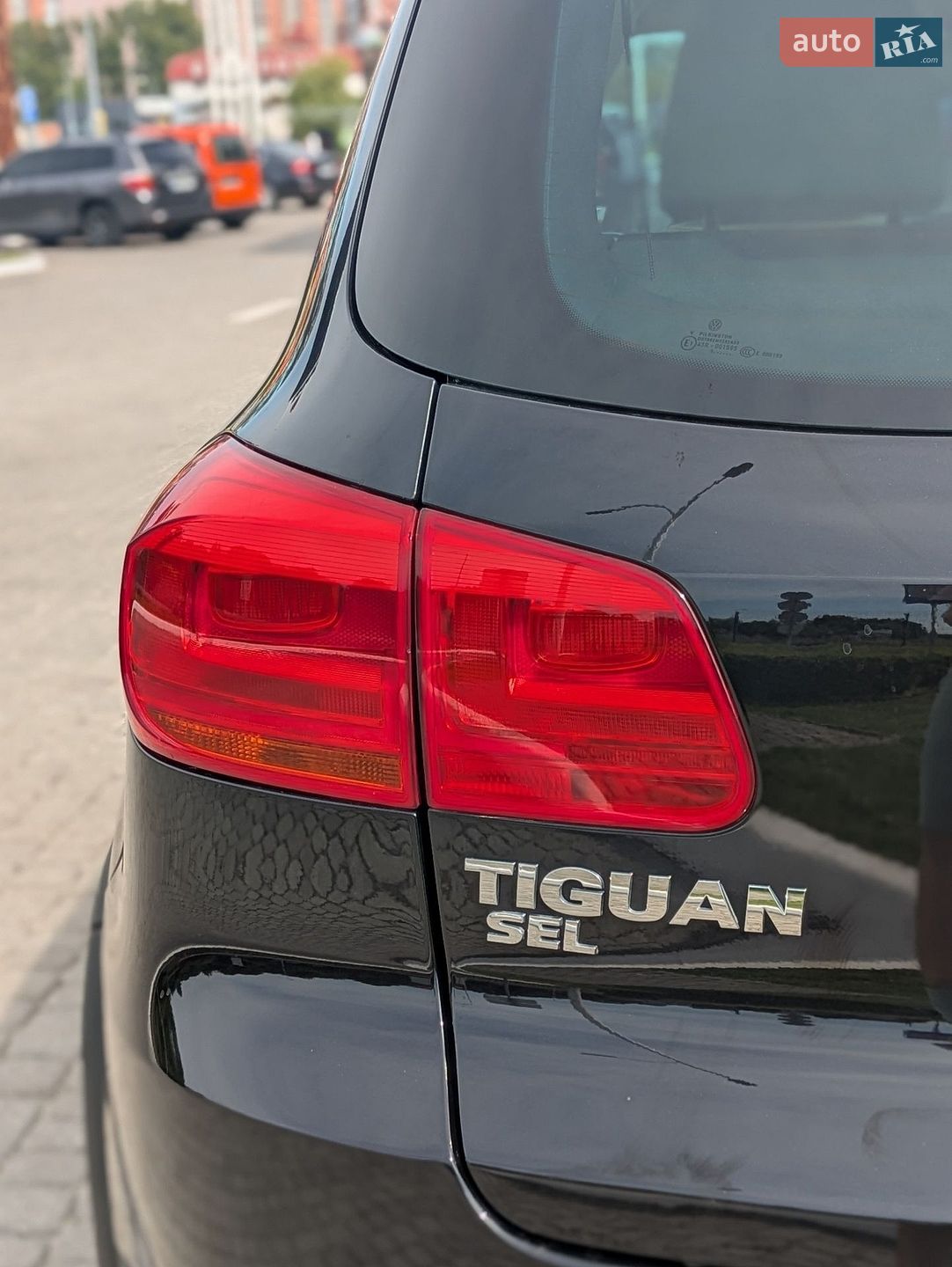 Volkswagen Tiguan 2015 VIN WVGAV7AX0GW543572 фото оголошення 31 з 31