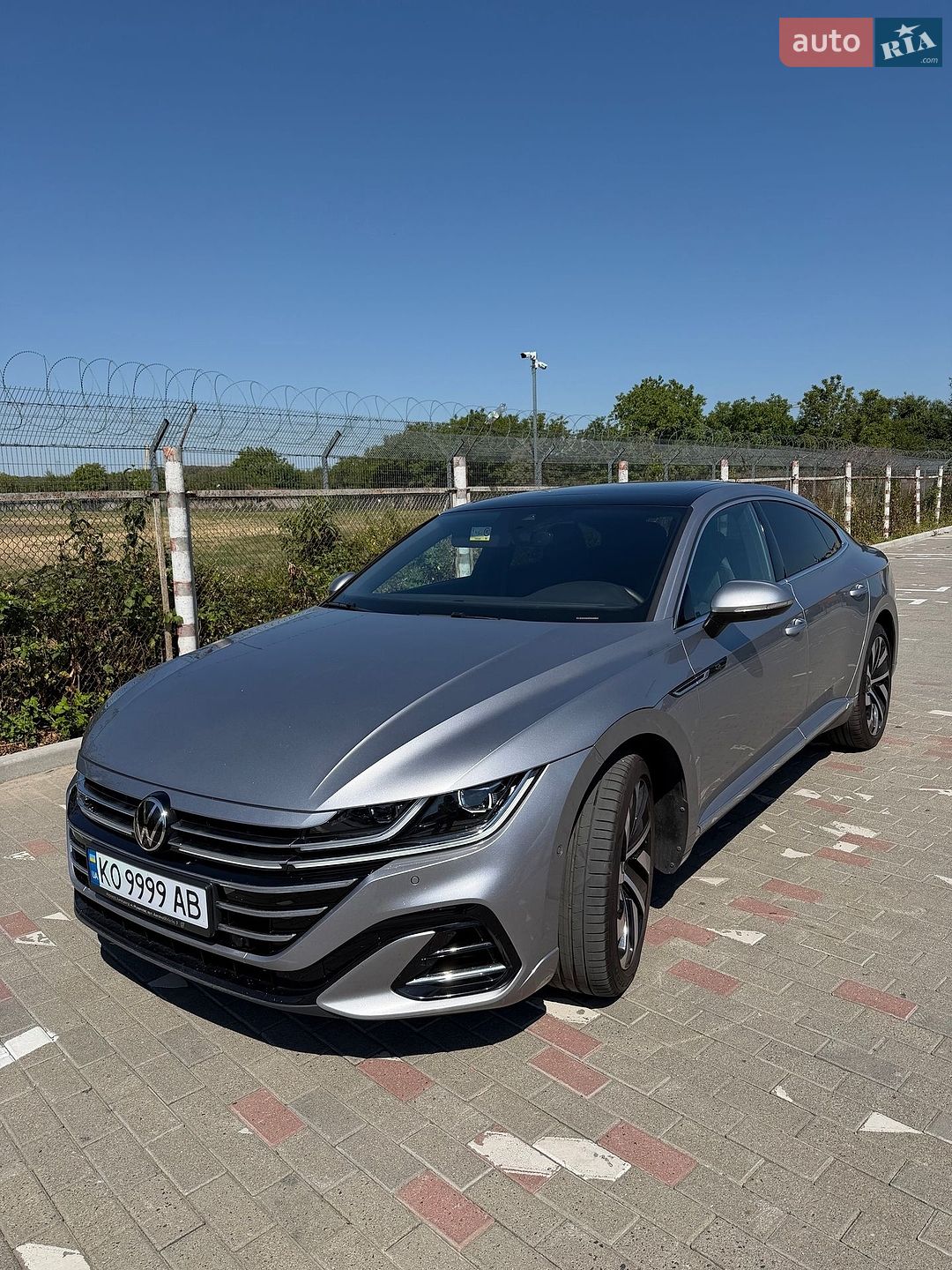 Volkswagen Arteon 2023 VIN WVWZZZ3HZPE008953 фото оголошення 2 з 27