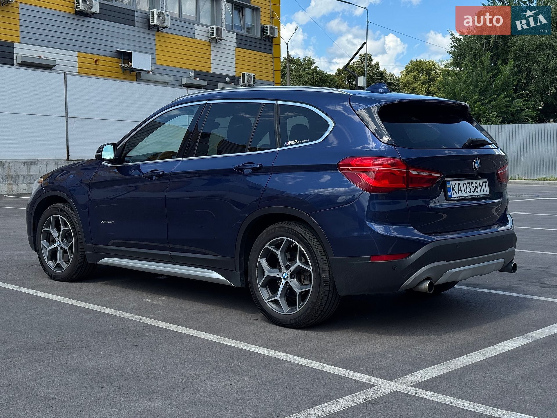 BMW X1 2016 VIN WBXHT3C36H5F72373 фото оголошення 13 з 15