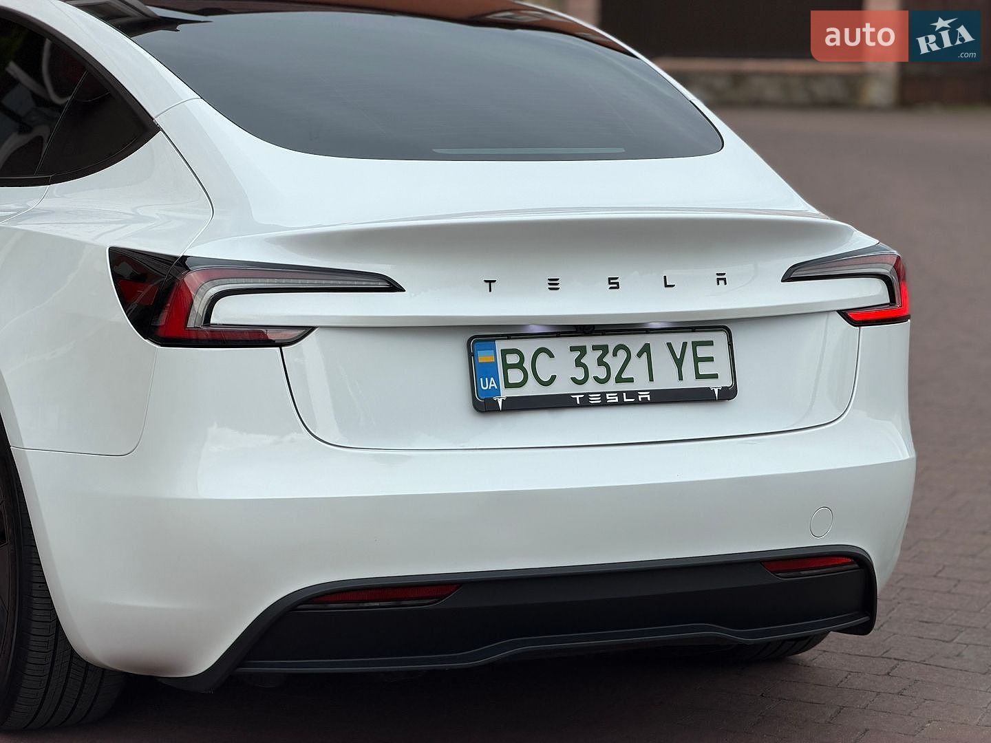 Tesla Model 3 2025 VIN 5YJ3E1EA2SF069895 фото оголошення 8 з 59