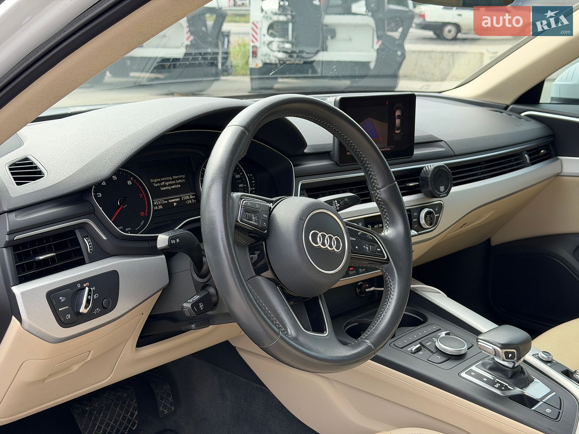 Audi A4 2016 VIN WAUGNAF4XHN010918 фото оголошення 24 з 47