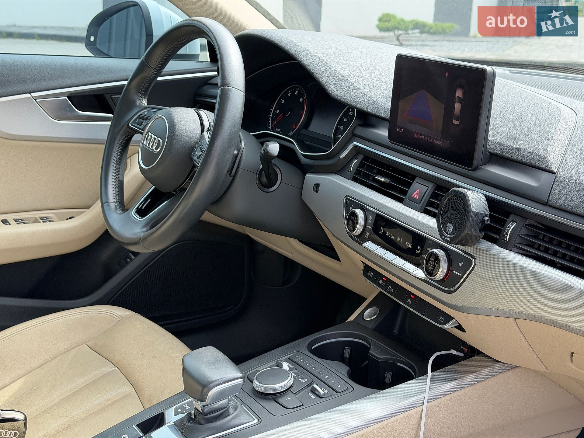 Audi A4 2016 VIN WAUGNAF4XHN010918 фото оголошення 43 з 47