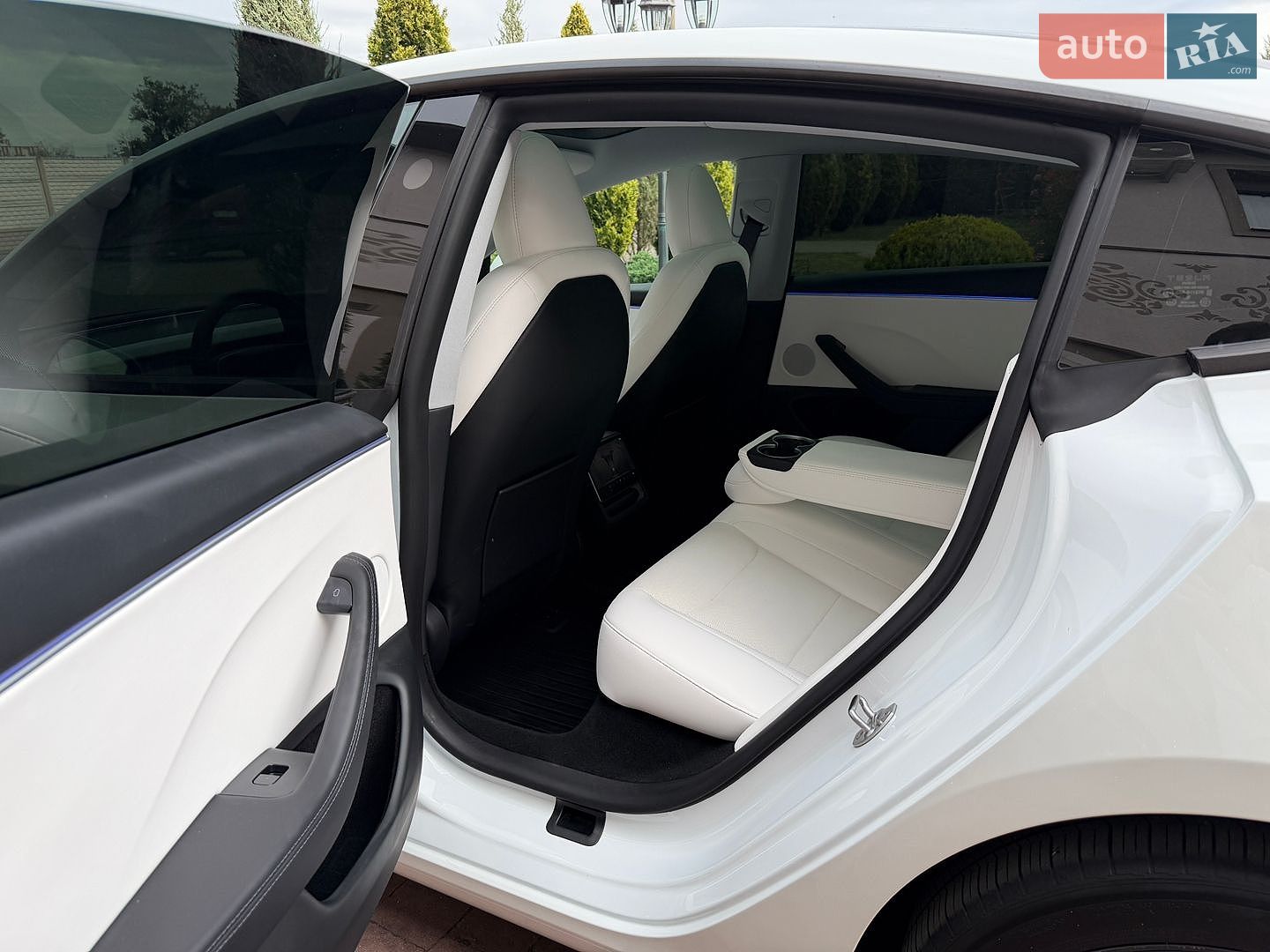 Tesla Model 3 2025 VIN 5YJ3E1EA2SF069895 фото оголошення 59 з 59