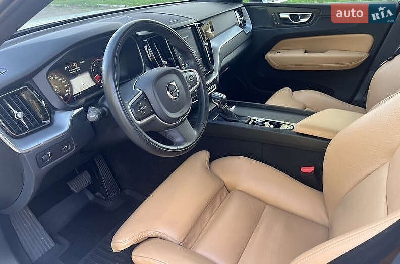 Volvo Xc60 2019 VIN YV4A22RK7K1392936 фото оголошення 9 з 29
