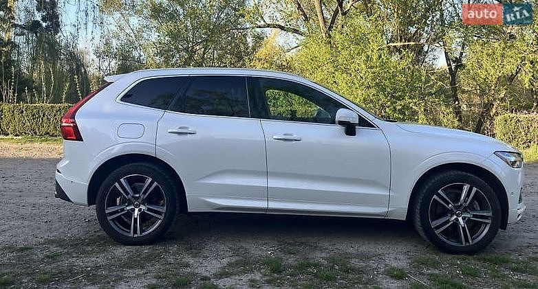 Volvo Xc60 2019 VIN YV4A22RK7K1392936 фото оголошення 13 з 29