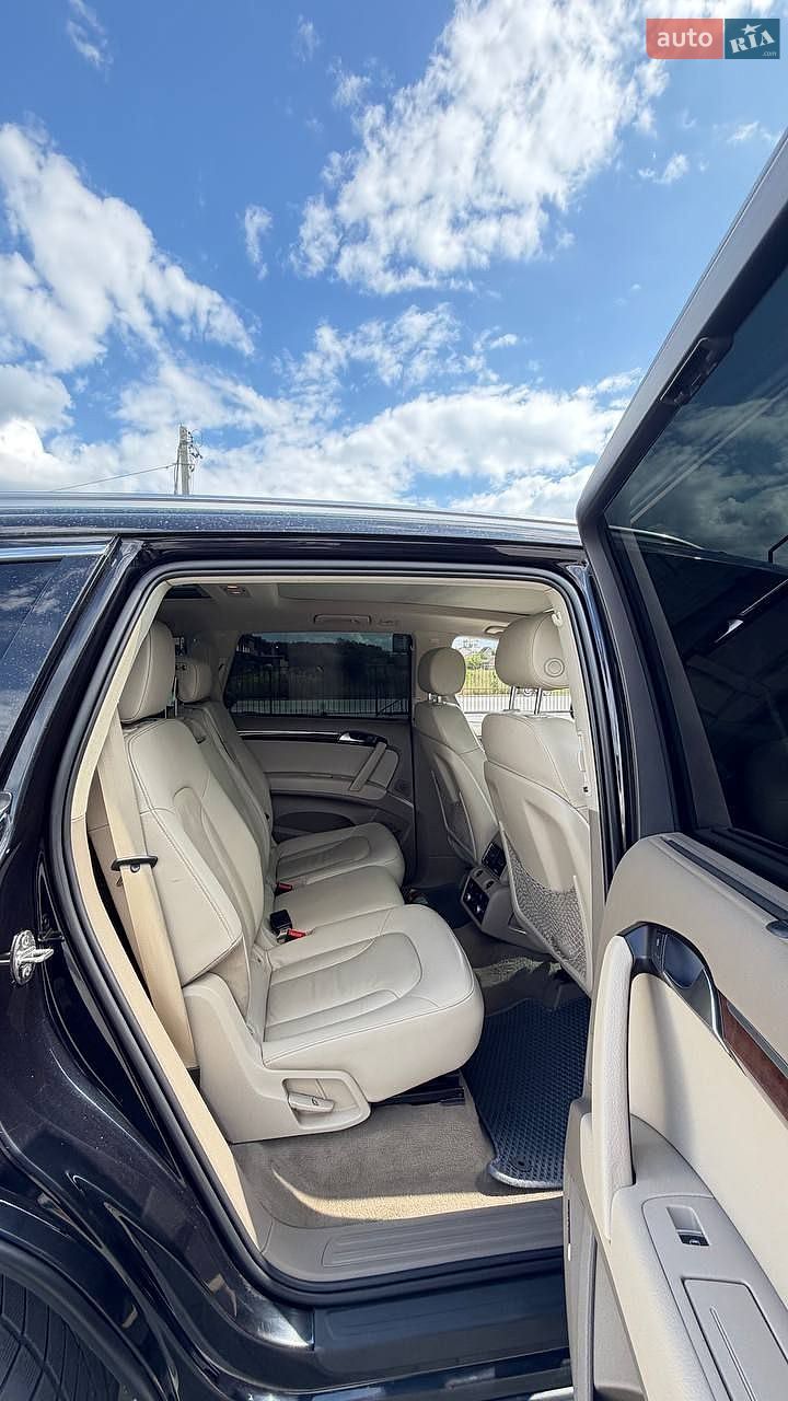 Audi Q7 2012 VIN WA1LMAFE0CD001621 фото оголошення 3 з 16