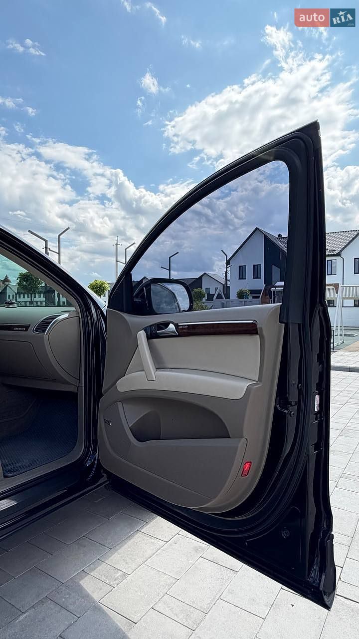 Audi Q7 2012 VIN WA1LMAFE0CD001621 фото оголошення 7 з 16