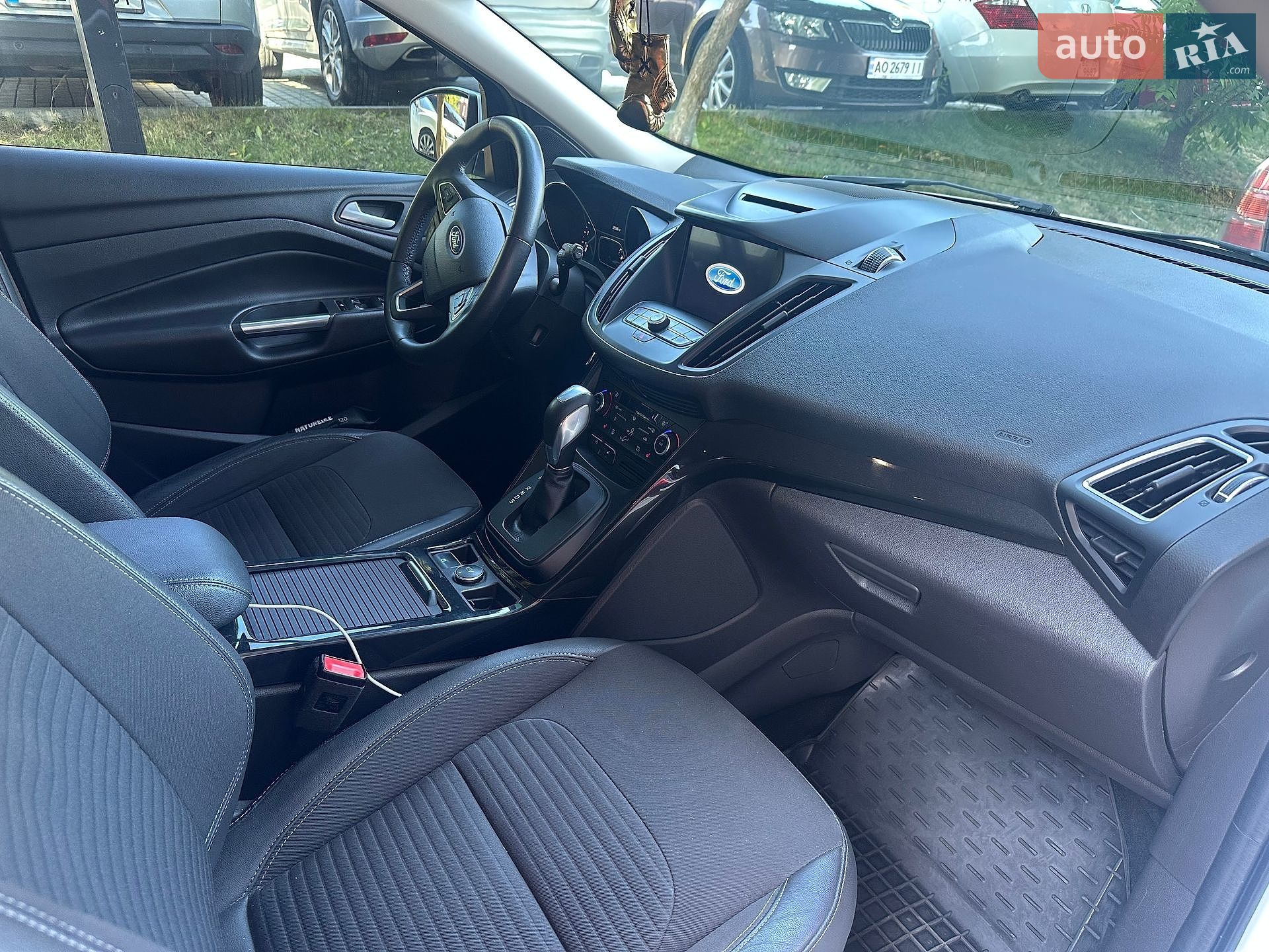 Ford Kuga 2019 VIN WF0AXXWPMAKJ60115 фото оголошення 4 з 11