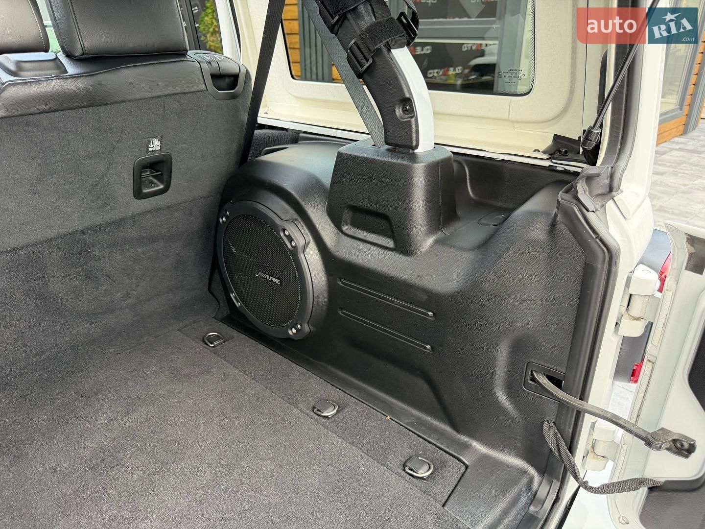 Jeep Wrangler 2021 VIN 1C4HJXEM4MW701812 фото оголошення 29 з 71