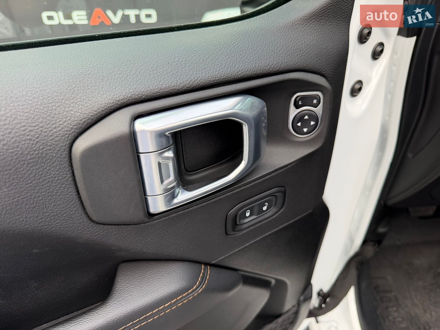 Jeep Wrangler 2021 VIN 1C4HJXEM4MW701812 фото оголошення 36 з 71