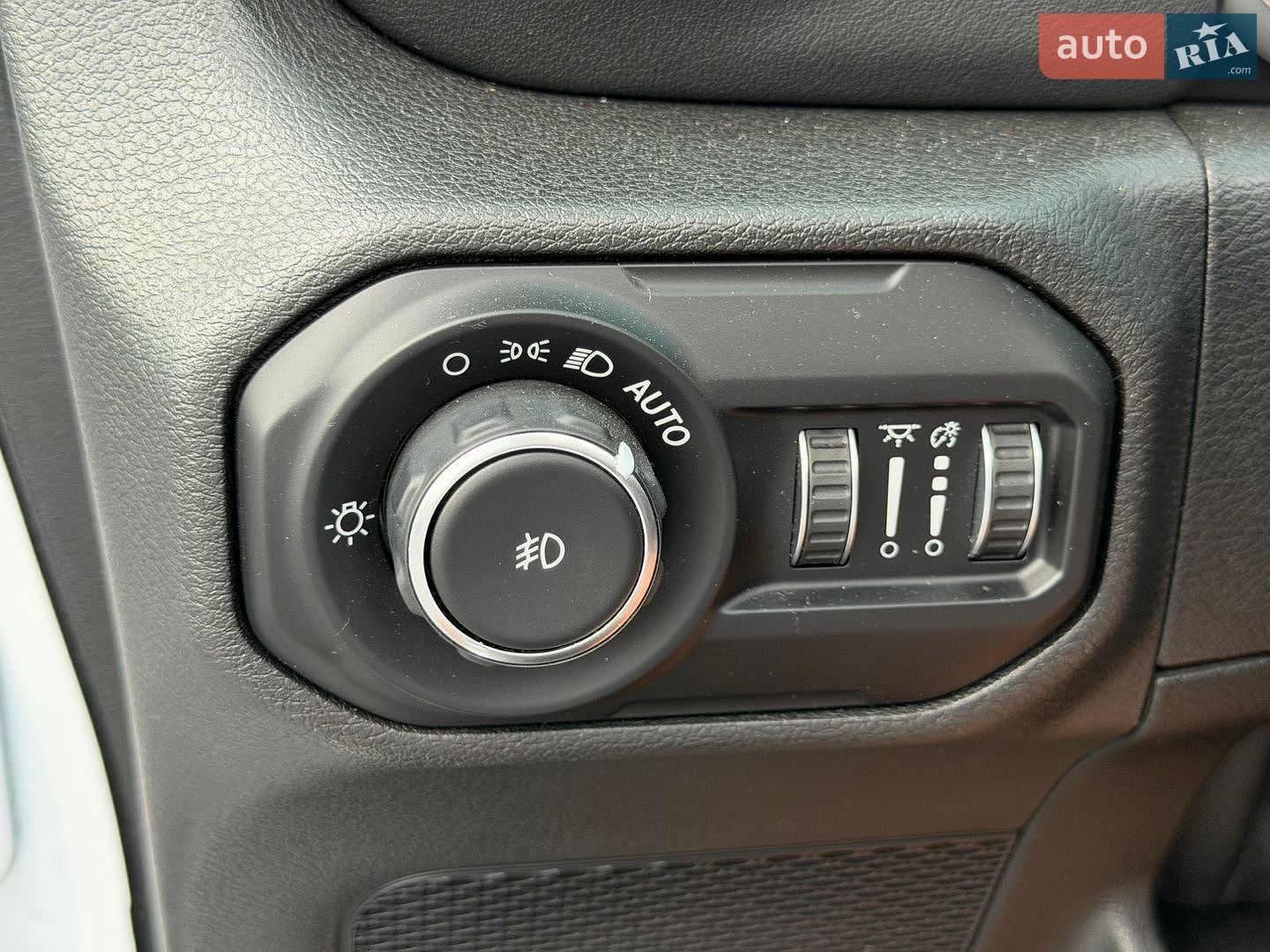 Jeep Wrangler 2021 VIN 1C4HJXEM4MW701812 фото оголошення 42 з 71